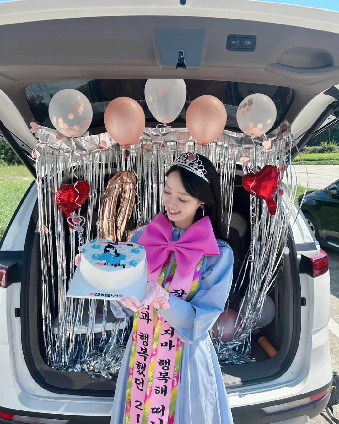 ユン・ダヨンさんのインスタグラム写真 - (ユン・ダヨンInstagram)「최강조합 우리 미래팀 #금이야옥이야  시작부터 끝까지 긴 시간 옆에서 챙겨주고 함께해준 내 사랑들❤️ 마지막까지 감동이었어 앞으로도 잘 부탁해요🫶」9月16日 19時01分 - _yundayeong
