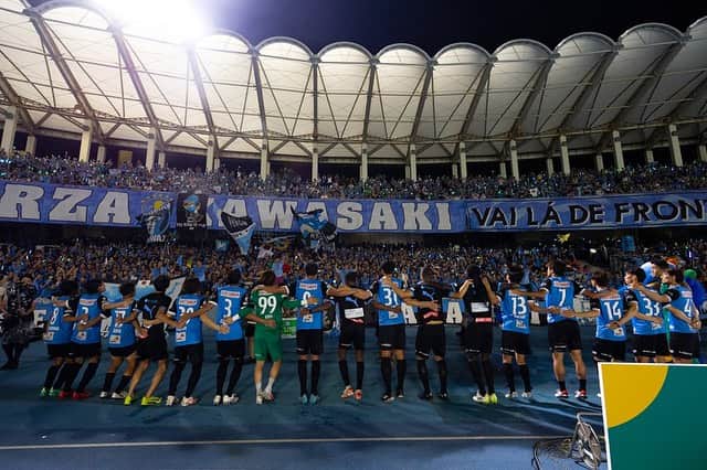 チョン・ソンリョンのインスタグラム：「🐬🔵⚫️🔥🔥🔥 @kawasaki_frontale」