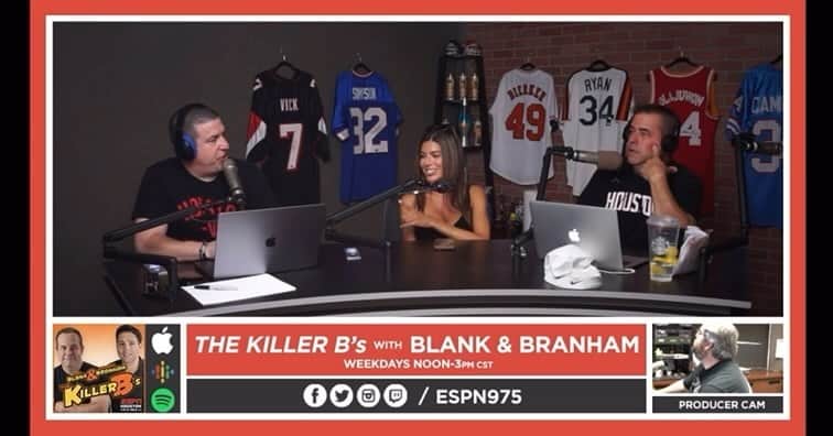 テラン・ヒロウのインスタグラム：「Just like the good ‘ol days with the usual suspects @packmanjoel21 @barryisfunny on @espn975」