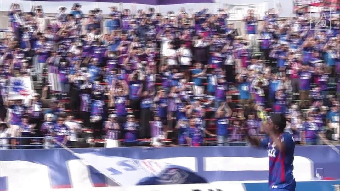のインスタグラム：「. ◤￣￣￣￣￣￣￣￣￣◥  🏆ACL、いよいよ開幕⚽ ◣＿＿＿＿＿＿＿＿＿◢  🏆AFCチャンピオンズリーグ2023  📅9/19(火)19:00 横浜FM×仁川 📅9/19(火)21:00 ジョホール×川崎F  📅9/20(水)19:00 メルボルン・シティ×甲府 📅9/20(水)21:00 武漢×浦和  #DAZN 独占ライブ配信📺」