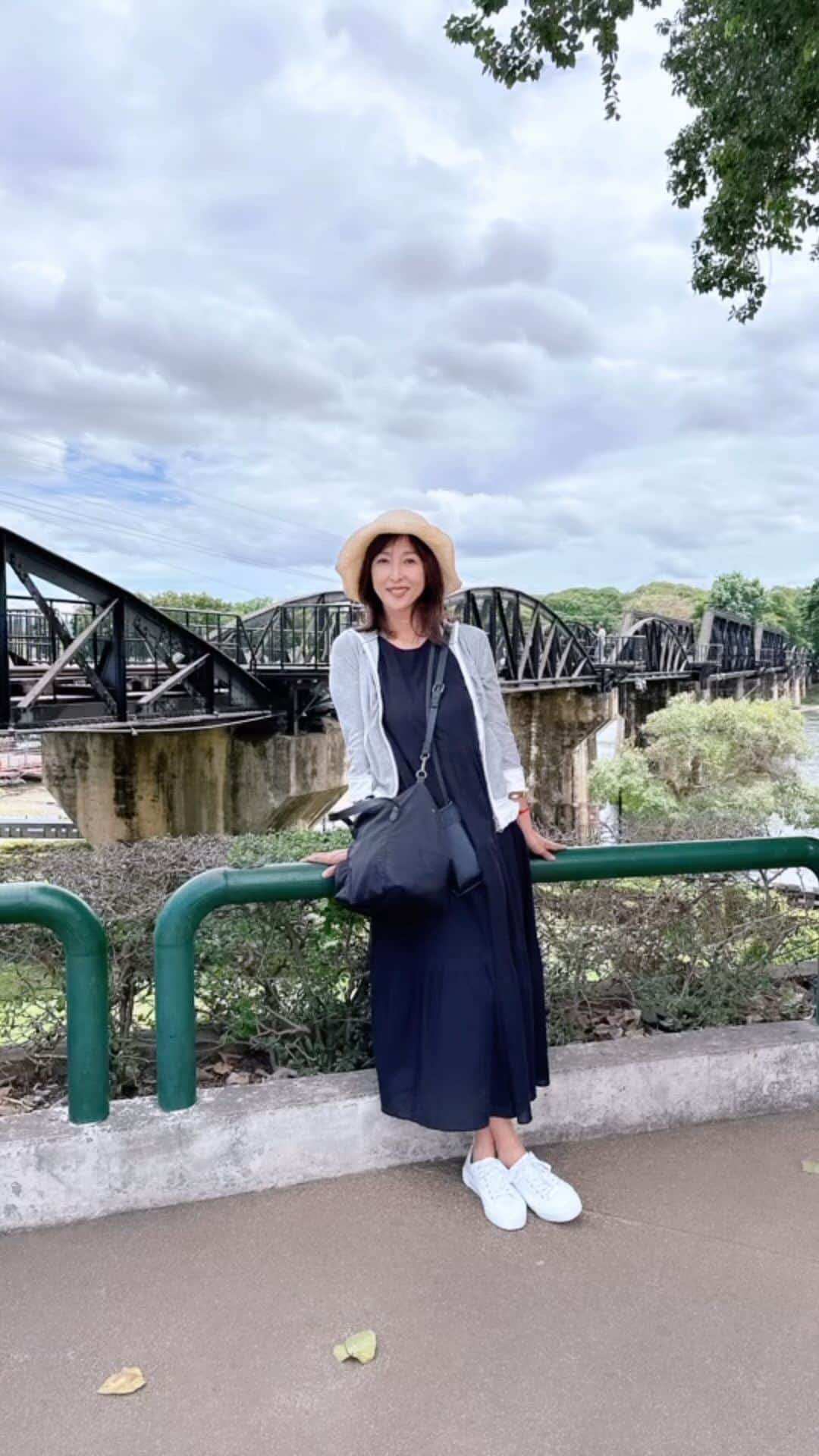 のインスタグラム：「タイの思い出🇹🇭  @yuriko.kaida  #タイ#カンチャナブリ #クウェー川鉄橋  #映画 #戦場にかける橋 #舞台 #旅 #2023」