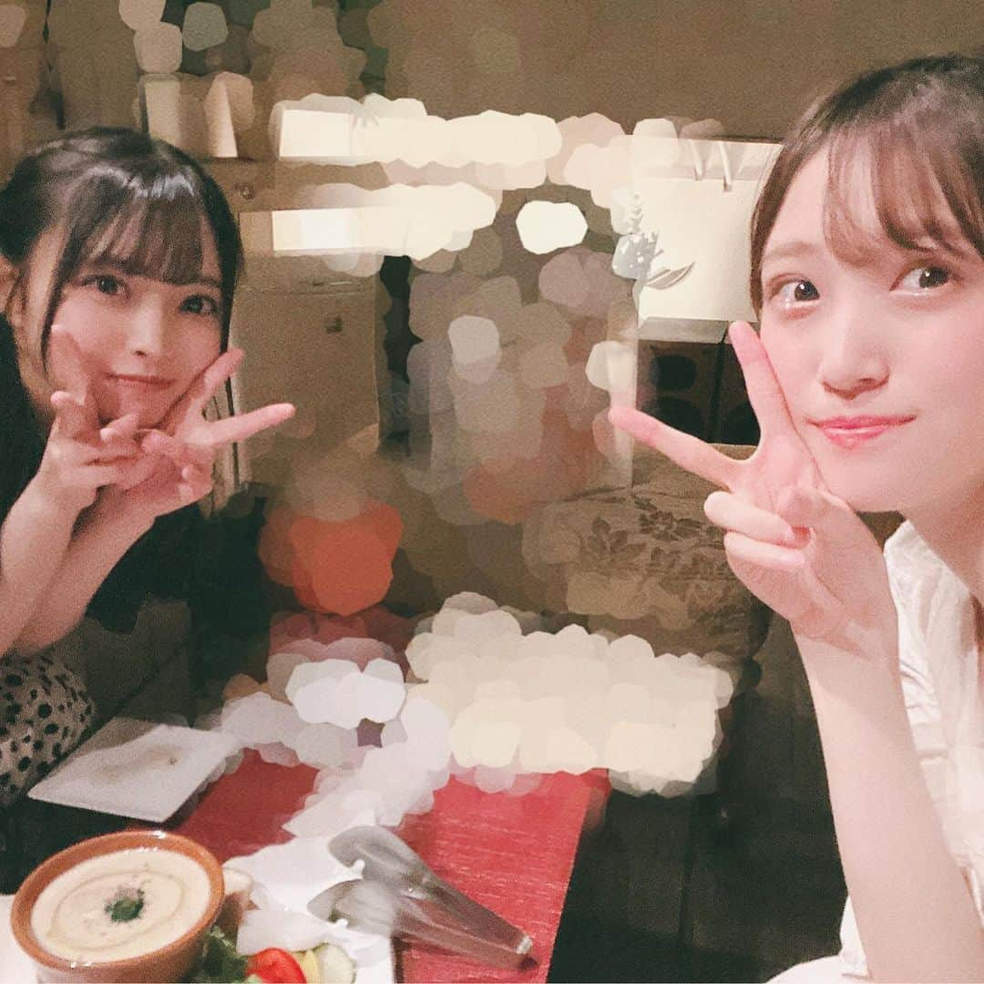 坂本 愛玲菜さんのインスタグラム写真 - (坂本 愛玲菜Instagram)「🎂🤍  9月12日で23歳になりました🎂  誕生日当日は生誕祭でファンの方にお祝いしていただいて、 その夜は大好きな妹👧🏻がお祝いしてくれました🥂(くるたん)  1年でこんなに後輩と仲良くなれるなんて 思っていなかったなぁ 本当に幸せな夜だったー…ありがとう🥂  HKTに13歳で入って23歳。 結構大人な数字でびっくりするけど、 ワクワクすること沢山して どんなことも楽しんじゃおうと思います🌸  自分と出会った人たちが笑顔であってほしいし、 これからも皆さんに元気を届けられるように頑張ります！  これからもよろしくお願いしますう☺️」9月16日 13時17分 - erena_hkt48