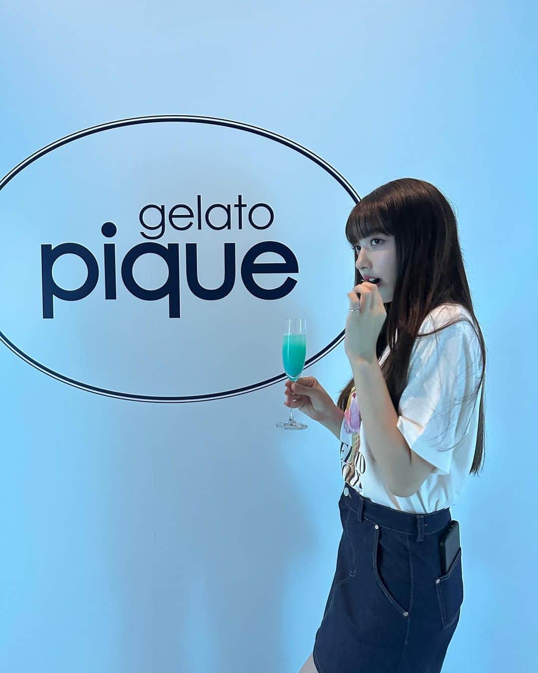 雑賀サクラさんのインスタグラム写真 - (雑賀サクラInstagram)「Blue night with @gelatopique_official 🩵 Congratulations on 15th Anniversary ♡」9月16日 19時46分 - sakura_saiga