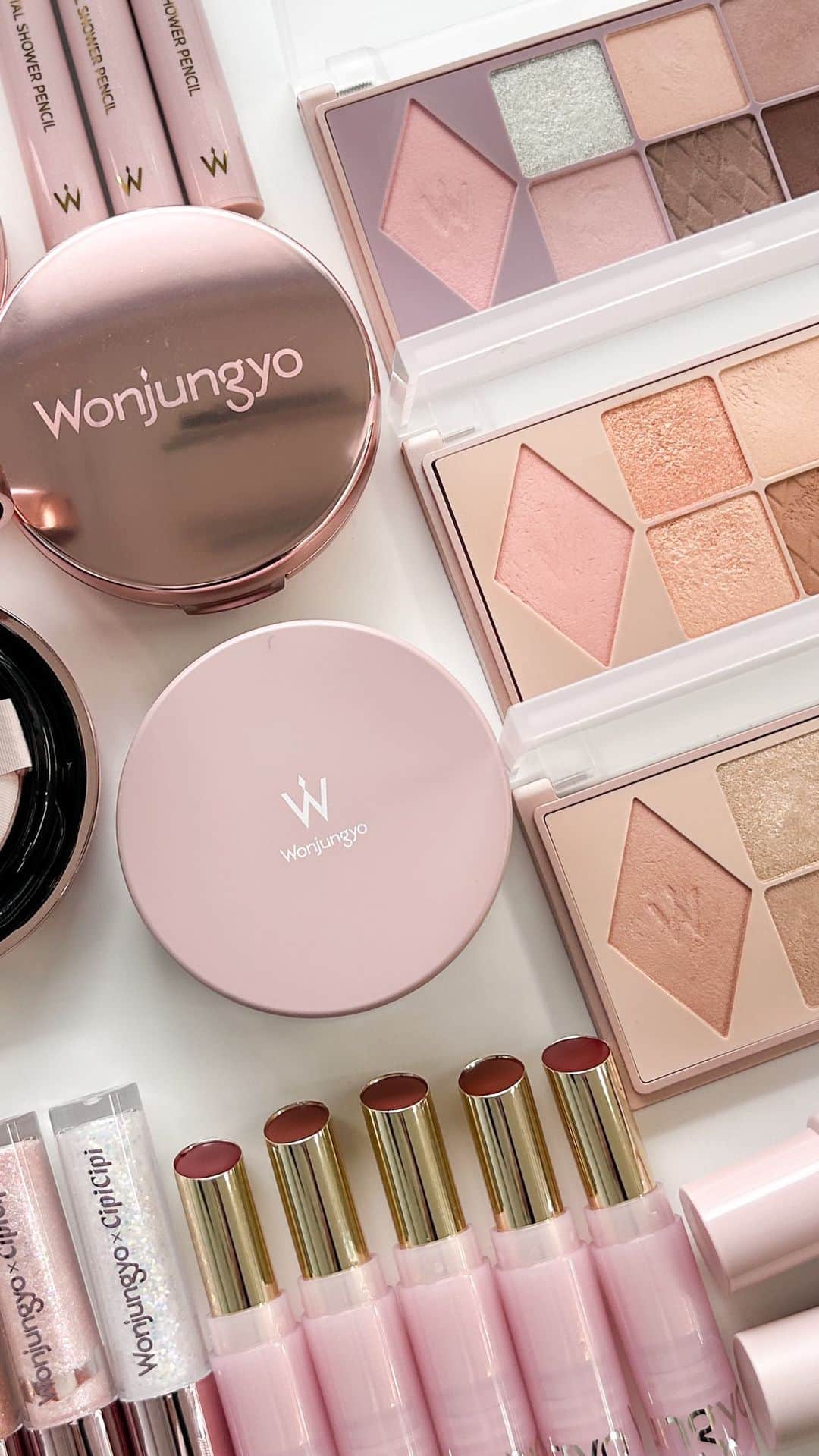 のインスタグラム：「すっぴんからWonjungyoでメイク配信💄」