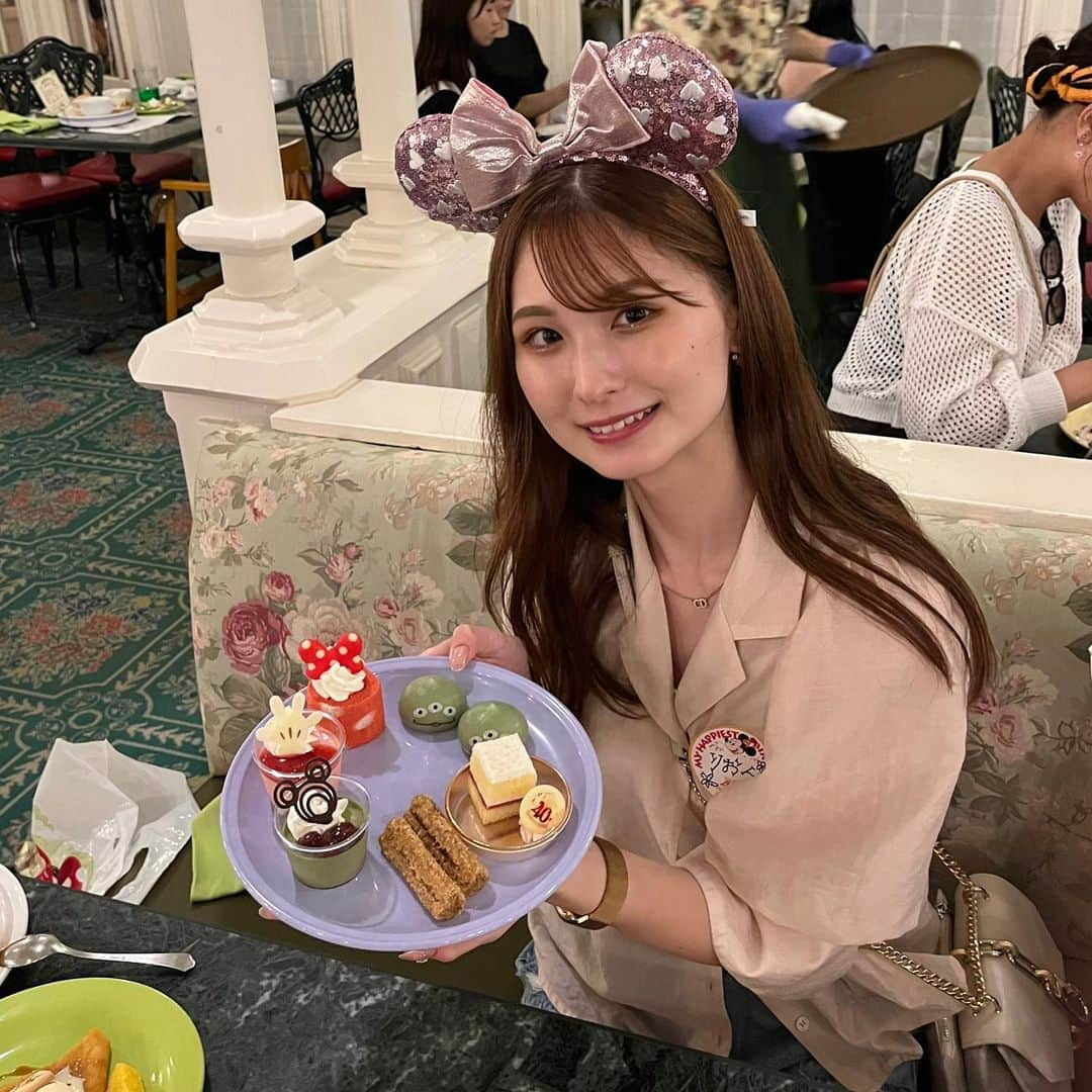 鈴木梨恩さんのインスタグラム写真 - (鈴木梨恩Instagram)「初めてクリスタルパレスレストランに行ってきた❣️🎀   #ディズニー  #ディズニーランド  #disney  #disneyland  #クリスタルパレスレストラン  #クリスタルパレス   #ミスユニバーシティ #ミスコン #ミスコン協会 #missuniversity #bestofmiss #静岡 #ミスユニバーシティ静岡  #ミスユニバーシティ2023」9月16日 15時07分 - rionsuzuki912