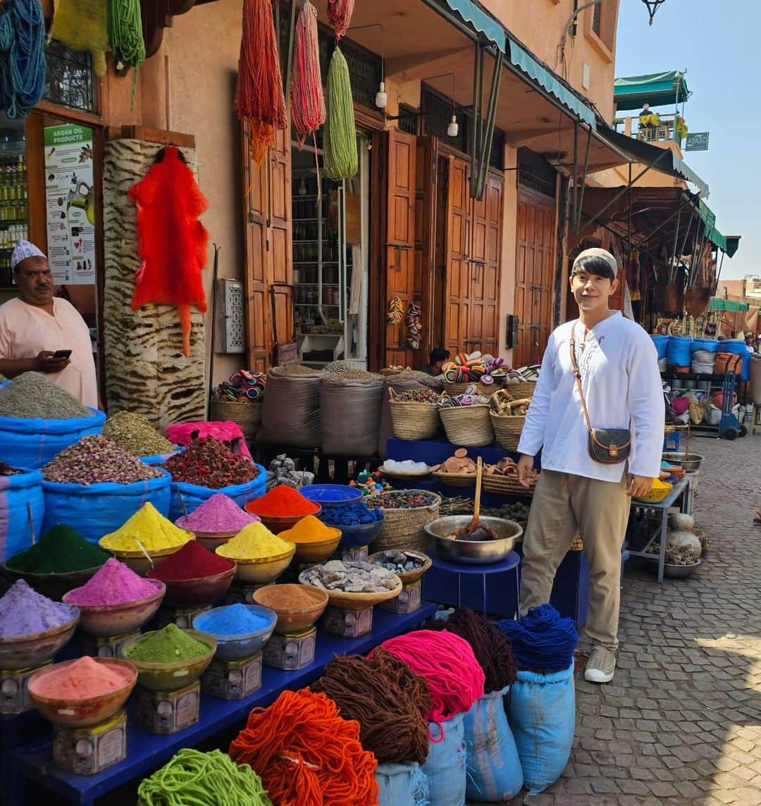 アイス・サランユーさんのインスタグラム写真 - (アイス・サランユーInstagram)「Market Day ,Marakech เดินตลาด ตั้งแต่เช้าจรดเย็น ไปเล้ยย Private family  trip By @unithaitrip #marakech #marakesh #morocco  #icesarunyu  #icesarunyuaroundtheworld #icesarunyuinmorocco」9月16日 16時07分 - icesarunyu