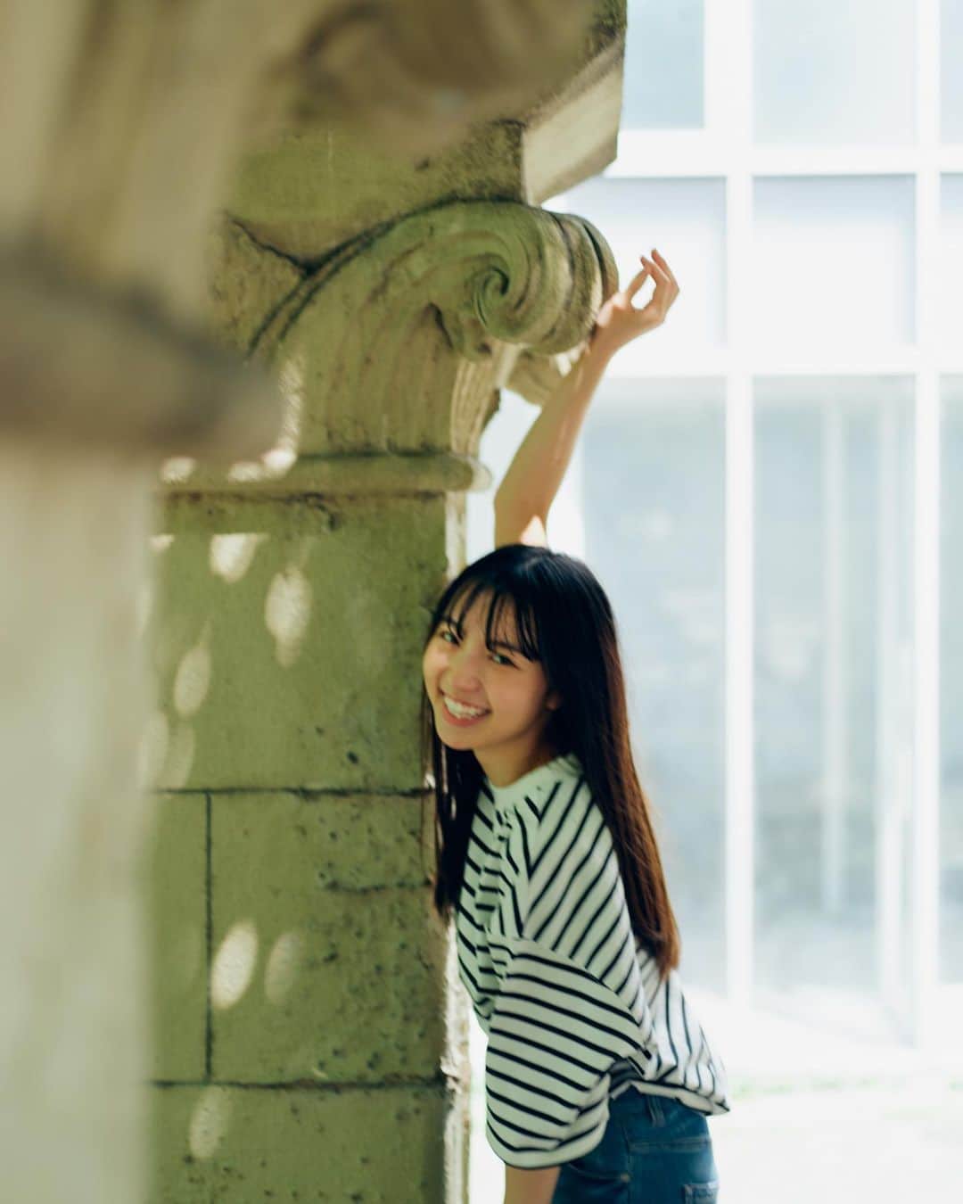 柿原桃里さんのインスタグラム写真 - (柿原桃里Instagram)「🌿🏛️🌳 . photo by @d_koike_ 🫰 . #portraitphotography #portrait #photography #photo #tokyo #japan #film  #被写体 #instagood」9月16日 16時35分 - toori_moo_