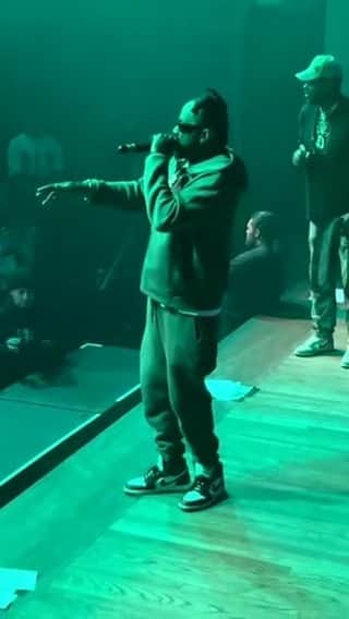 エルアールジーのインスタグラム：「@whoisconway and @drumworkmusic live @yostnightlife presented by @outdahouse x @rawkulture」