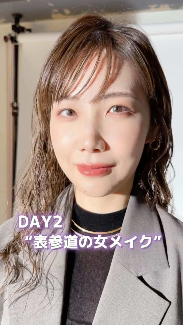 サラのインスタグラム：「メイク本にて詳しく解説してます  #美容 #コスメ #メイク #メイク本 #ファッション #lookbook #makeup #cosmetics #beauty」