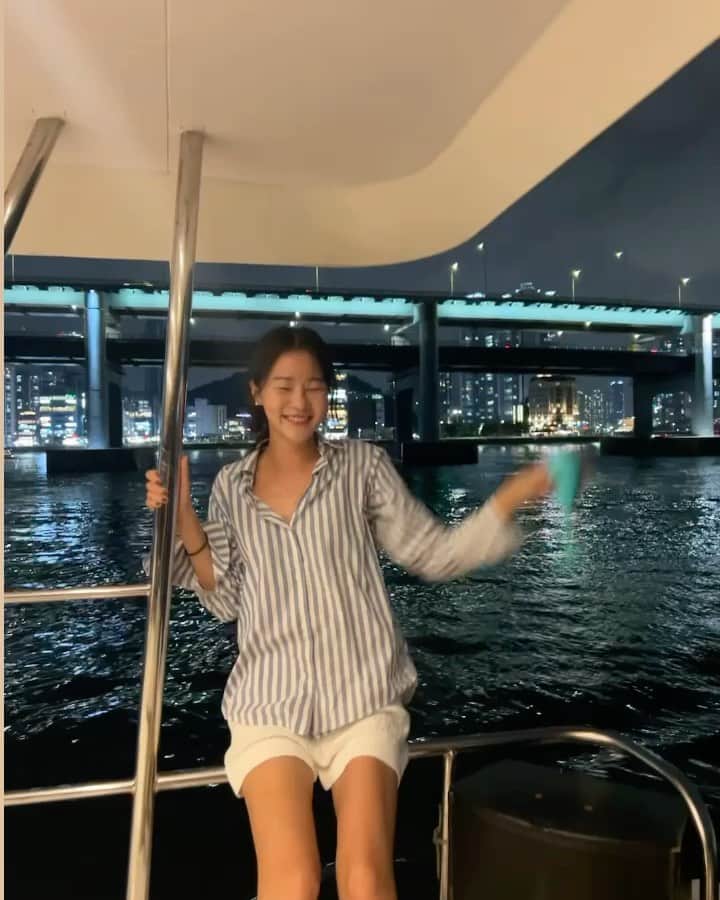 ヒョニ・カンのインスタグラム：「짧지만 알찼던 부산일정 _보현투어 덕분에 우리의 새로운 추억 한스푼 저장🫶」