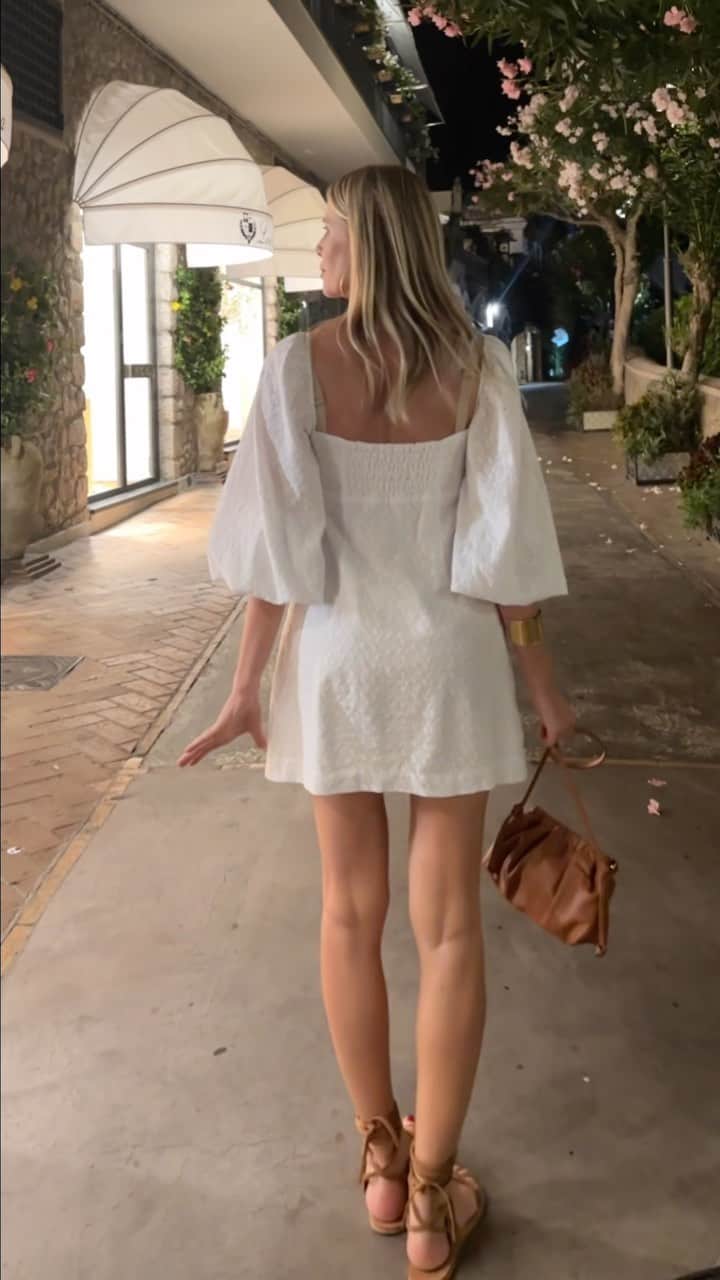 Alessia Marcuzziのインスタグラム