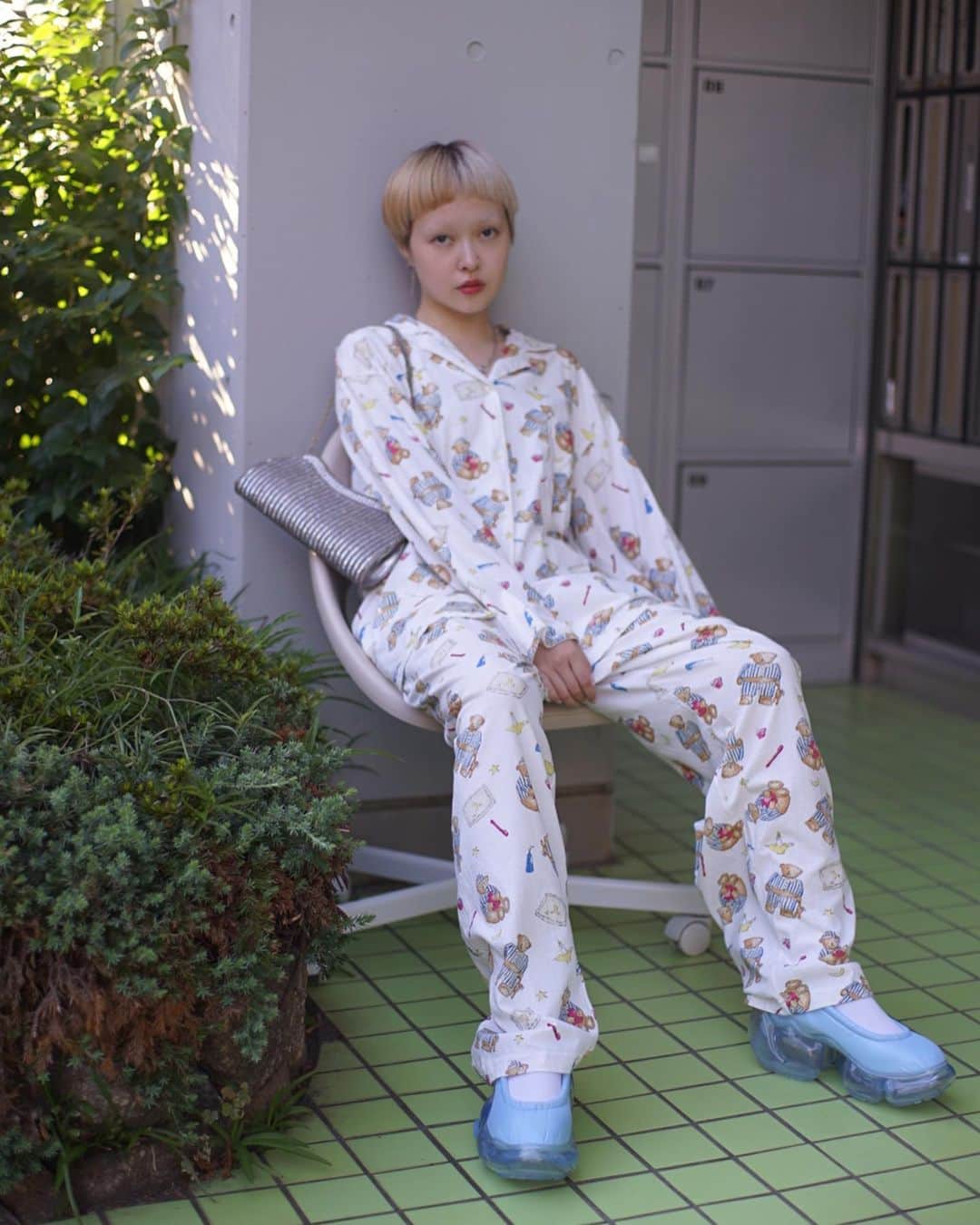 PUNK CAKEのインスタグラム：「🔜 NEW ARRIVAL 🔜  こちらの オンラインショップの発売は 9/16(土)20:00〜STARTです☞  ▫︎ Bear pajama set up  そして、 9/16.17.18の3連休 オンラインショップ限定 ⏰TIME SALE⏰ 全品20％OFF！！ （新商品は除外） お買い得に秋のアイテムGETして下さい❣️ お見逃しなく！  model / @morioka_no_momooka」