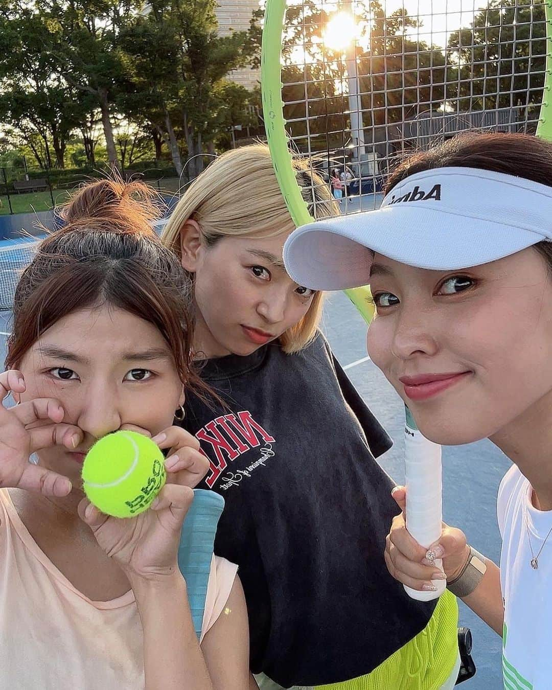 宇野真彩のインスタグラム：「👭🧡🎾」