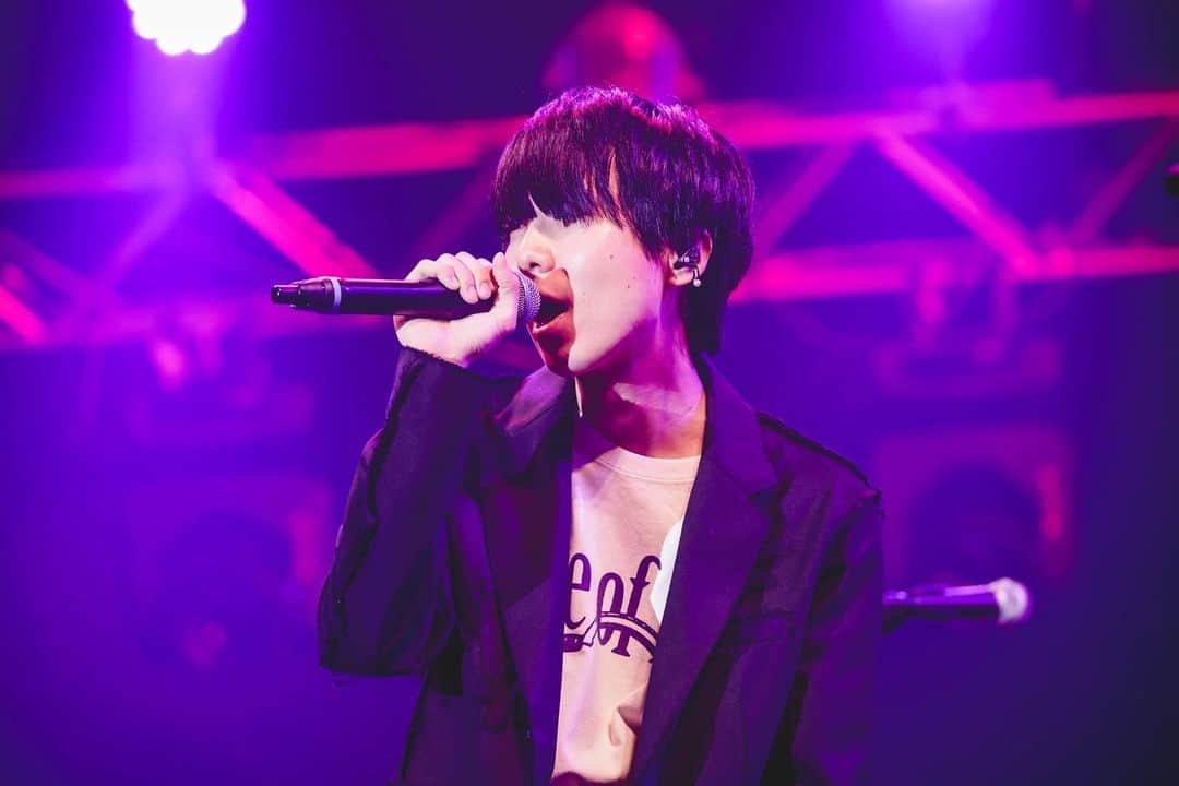 川谷絵音のインスタグラム：「indigo la End〜📸」
