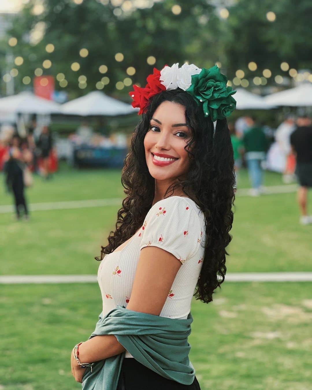 ゼリカ・シルバーのインスタグラム：「Happy Mexican Independence Day 🇲🇽 #mexicana」