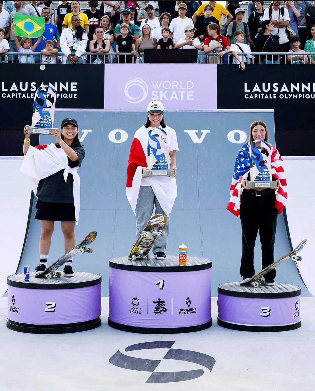 織田夢海のインスタグラム：「I was able to get 2nd place🥈 It was very fun❤️‍🔥 Thank you everyone 😊 @worldskatesb   Congratulations 🎉  @momiji_nishiya830 🥇 @paigeheyn 🥉 You are amazing 🫶🤝🏻」