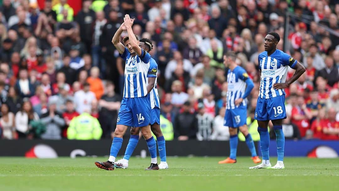 アダム・ララーナさんのインスタグラム写真 - (アダム・ララーナInstagram)「Never take these moments for granted 🙌 such an important period for us coming up. Some start to it though 💙 Now to make some history on Thursday night #BHAFC 🇪🇺」9月17日 4時19分 - officiallallana