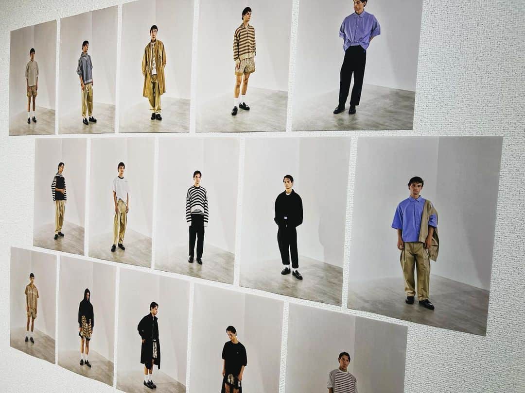 のインスタグラム：「先日は、 「#アーノッティーズ（#arenotis）」 @are_not_is  2024 SPRING  SUMMER  EXHIBITION  にお邪魔しました。  繊細なディテールとテクニックが随所に見られる、 本当にMENSの洋服好きな人には堪らない Designer 「辻竜一」氏 @rlsin08  の拘りが詰まったコレクション。  今季もよろしくお願い致しますっ！！  Thanxxx!! @go_akimoto   #tokyo #japan #fashion #beauty #東京ライフ #スタイリスト」