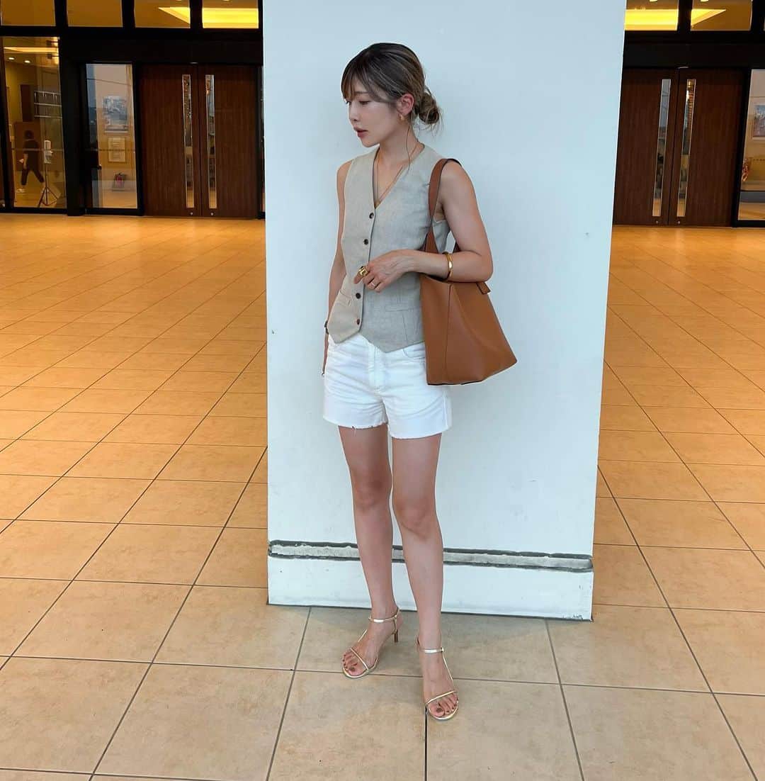 のりこさんのインスタグラム写真 - (のりこInstagram)「今更ですが沖縄旅行の服記録その④ 4日目は朝から海でマリンスポーツ→プールで ...