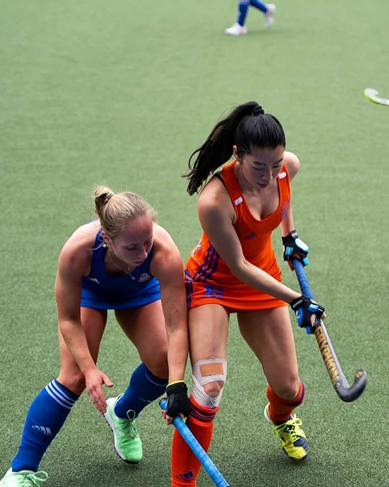 湯田葉月のインスタグラム：「決勝〜！🚀🧡💙 Tomorrow at 2pm📍Hockey Center 🏑Please come along and support us💋 We are pumped😈 #camberwell #gowellers #melbourne #hockey #メルボルン」