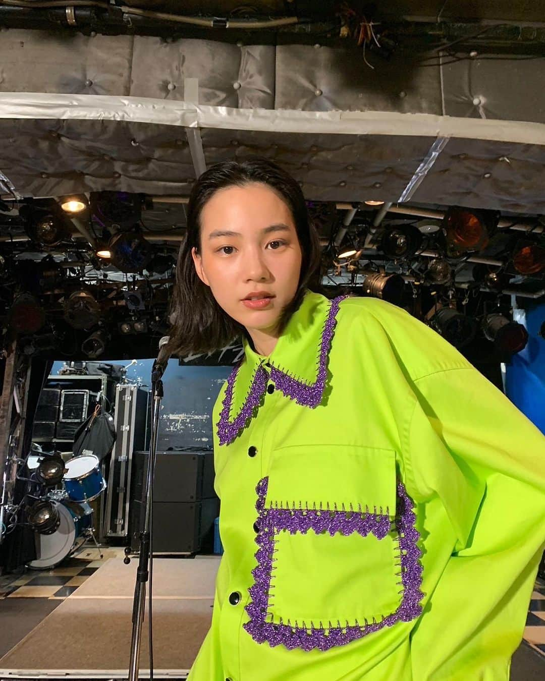 のん（能年玲奈）さんのインスタグラム写真 - (のん（能年玲奈）Instagram)「色々な人の視点で忌野清志郎さんというスターを掘り下げる。 きっとそれぞれに感じたメッセージや憧れがあって、この番組を観た方にとっての清志郎さんも無限にいる。 たくさんの清志郎さんと会えたらいいな。 観てね。  ◾️「Dear 忌野清志郎」 NHK BSプレミアム 9月16日(土)21:30〜22:30  Styling: @izumimachino Hair&Make up: Shie Kanno  #NHK #BSプレミアム #忌野清志郎 さん」9月16日 20時13分 - non_kamo_ne