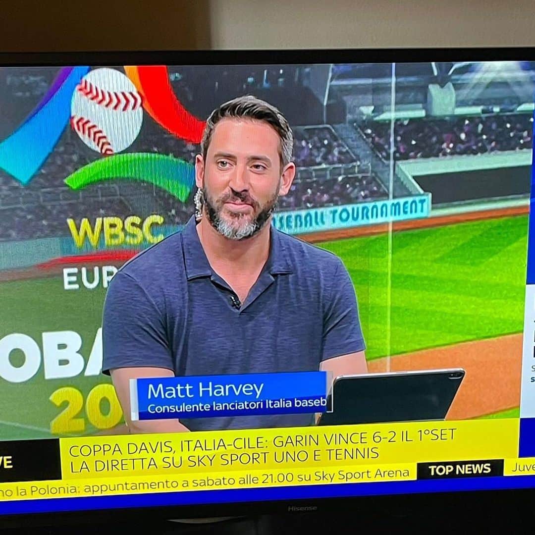 マット・ハービーのインスタグラム：「Felt good being back on TV.  Only one translation miscommunication 🇮🇹🇺🇸😂 #milan」