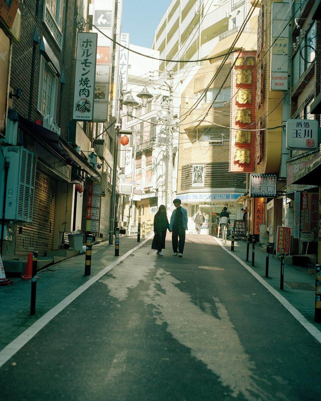 佐々木ありささんのインスタグラム写真 - (佐々木ありさInstagram)「【お知らせ】  9/21(木)19:40の回 上映後 渋谷シネクイントにて 映画「ABYSS」 公開記念舞台挨拶＆トークイベントへの 登壇が決定しました。 皆さまとお会いできるのを楽しみにお待ちしています。🍞🐦‍⬛  cinequinto.com/shibuya/topics… （9月19日よりWEB予約開始）  監督：#須藤蓮  脚本：須藤蓮・ #渡辺あや  #abyss   📷: #志村颯  @hayateshimura」9月16日 20時35分 - ssk_arsa