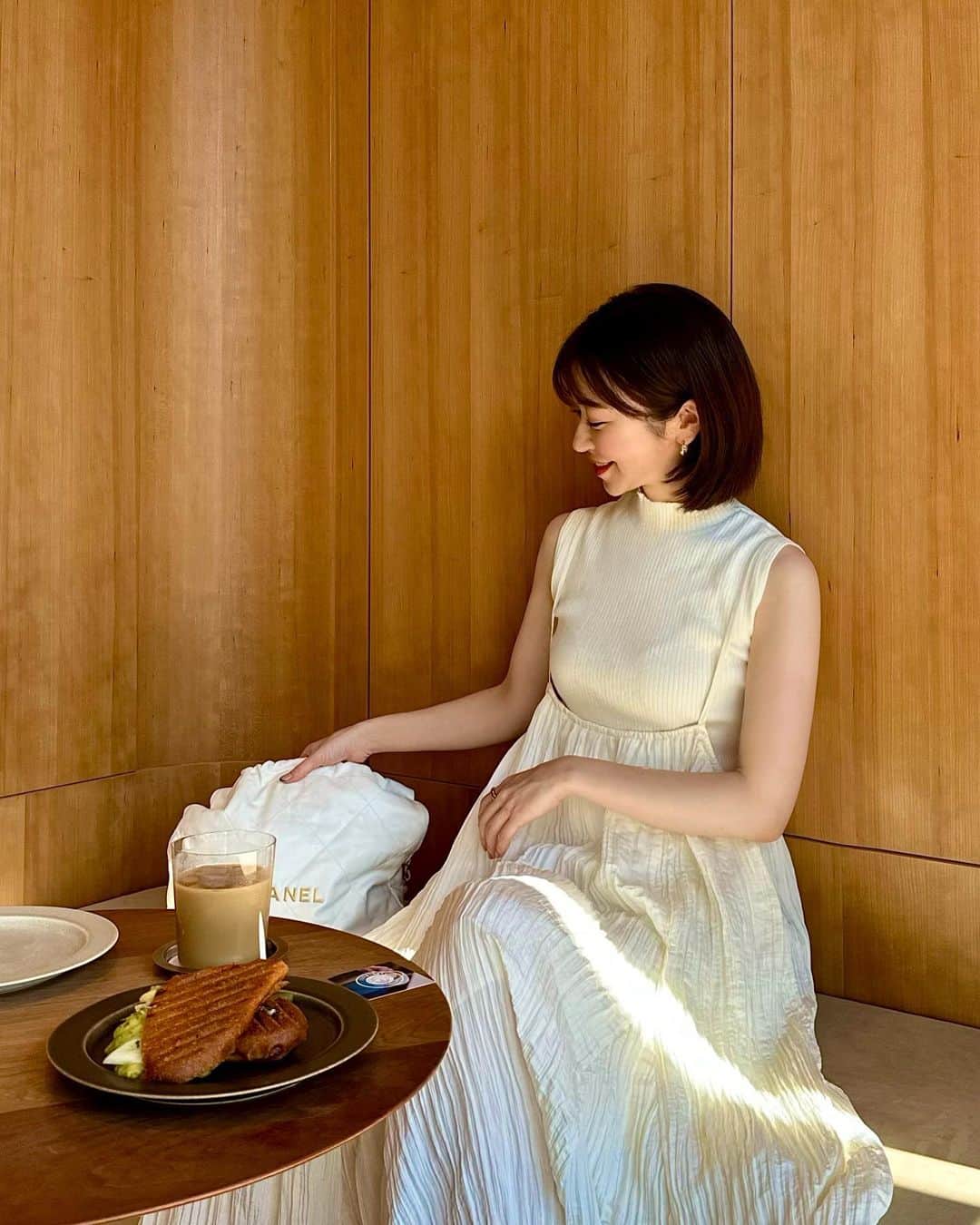 千葉由佳（ちばゆか）さんのインスタグラム写真 - (千葉由佳（ちばゆか）Instagram)「. ☕️💭 展示会行ったり発表会行ったりの日🤍  可愛い方達にたーくさん会えて刺激的だった〜🥹♥️」9月16日 20時56分 - chibayuka