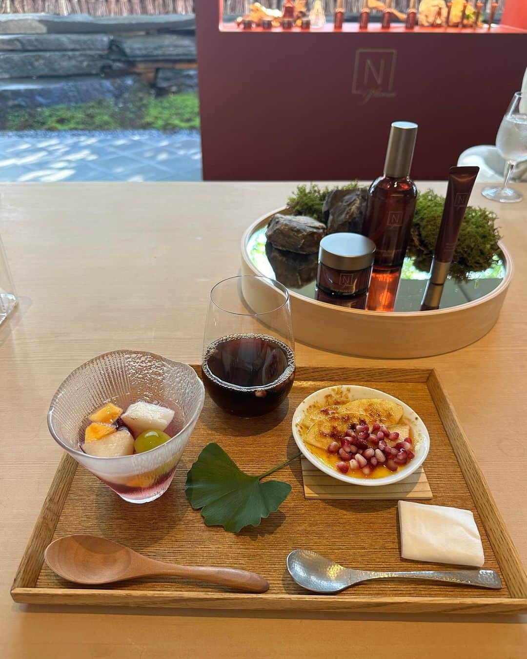 千葉由佳（ちばゆか）さんのインスタグラム写真 - (千葉由佳（ちばゆか）Instagram)「. ☕️💭 展示会行ったり発表会行ったりの日🤍  可愛い方達にたーくさん会えて刺激的だった〜🥹♥️」9月16日 20時56分 - chibayuka