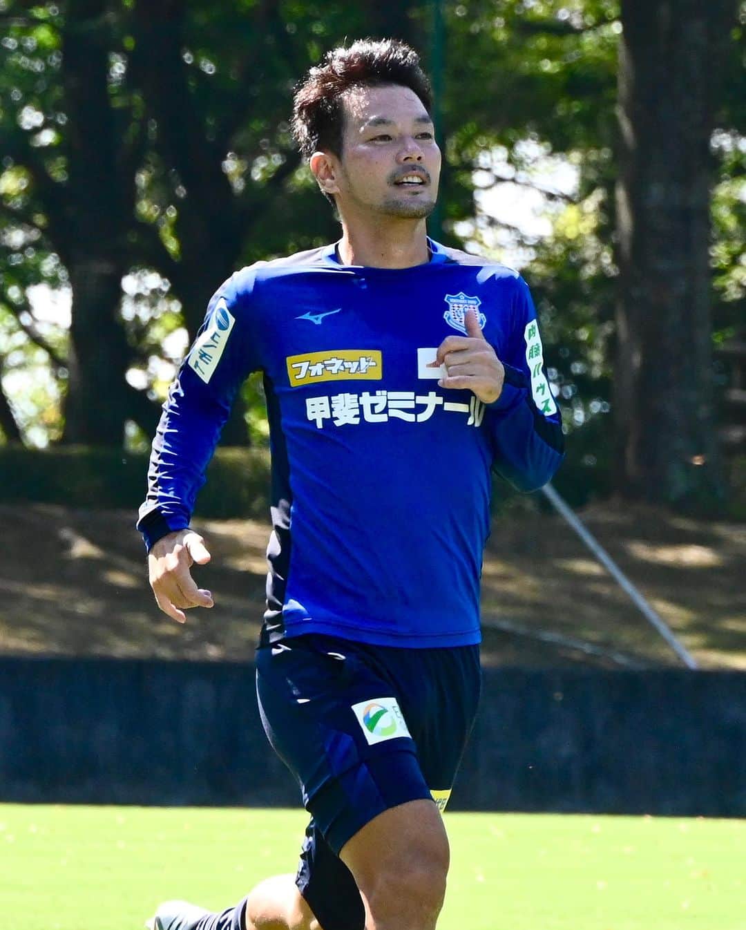 ヴァンフォーレ甲府さんのインスタグラム写真 - (ヴァンフォーレ甲府Instagram)「. 0916  #training . #篠田善之 #三平和司 #松本凪生 #神谷凱士 #井上詩音 #関口正大 #品田愛斗 #山本英臣 #マイケルウッド . #vfk #ヴァンフォーレ甲府 #疾風怒濤 #Unite for the next #ventforet #VENTFORETKOFU #ventforetkofu #山梨 #soccer #football」9月16日 20時58分 - vfk_official