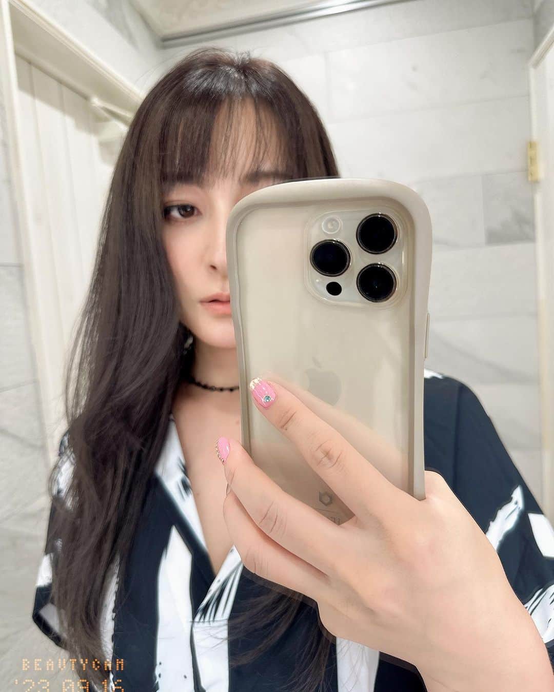 川村りかのインスタグラム：「美容院行って来たよ🕊️」