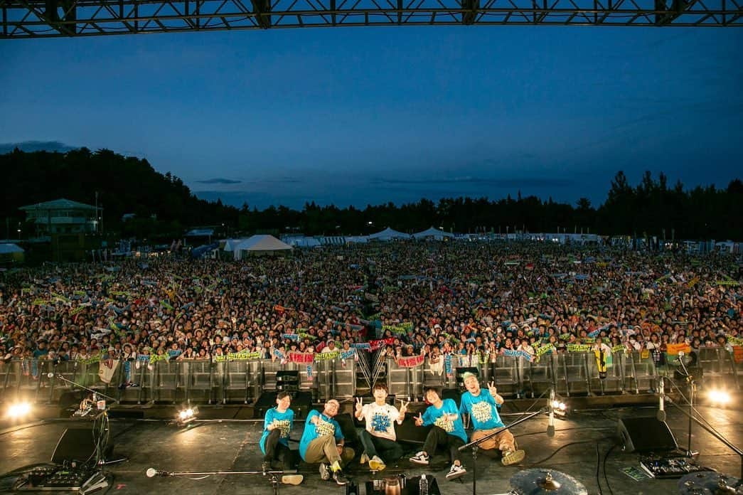 DUTTCHさんのインスタグラム写真 - (DUTTCHInstagram)「秋田CARAVAN MUSIC FES 2023 1日目‼️  潟上市・元木山公園  4年ぶりの声出し‼️ 個人的にも4年ぶりのACMF🤘  やっぱ気持ちえええー‼️ これが明日もやれるのかと思うと 寝れません(笑)  また明日もその声‼️待ってるぞ‼️  #高橋優 #acmf  #drum #duttch」9月16日 21時36分 - uzmkduttch