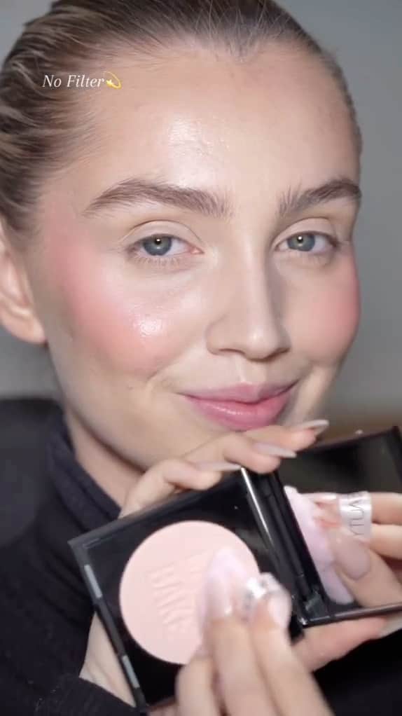 Huda Kattanのインスタグラム