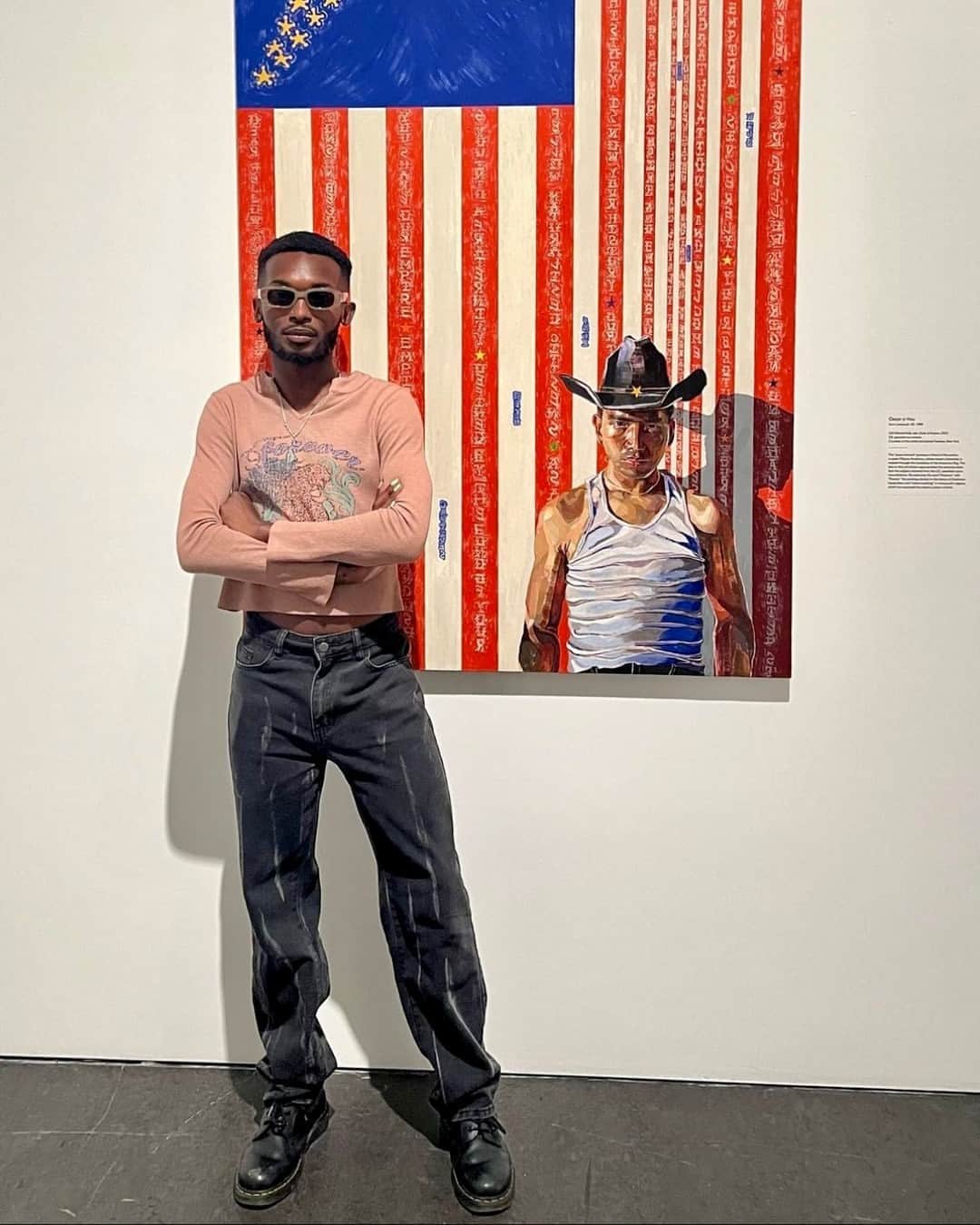 のインスタグラム：「Like a constellation all its own, Oscar yi Hou: East of sun, west of moon has been a light in our galleries. ⁠ ⁠ Closing this Sunday, September 17, this exhibition raises and reveals the complexity of identity with 14 incredible works by Oscar yi Hou (@oscyhou).⁠ ⁠ See it in its final weekend and share your visit with us using #MyBkM. ⁠ ⁠ 📷@jamous.m___, @robertdiament, @naomigrant, @nico.world, @mungroovy, @kingparkergold2001, @estelle.hain, @pamelahornik」
