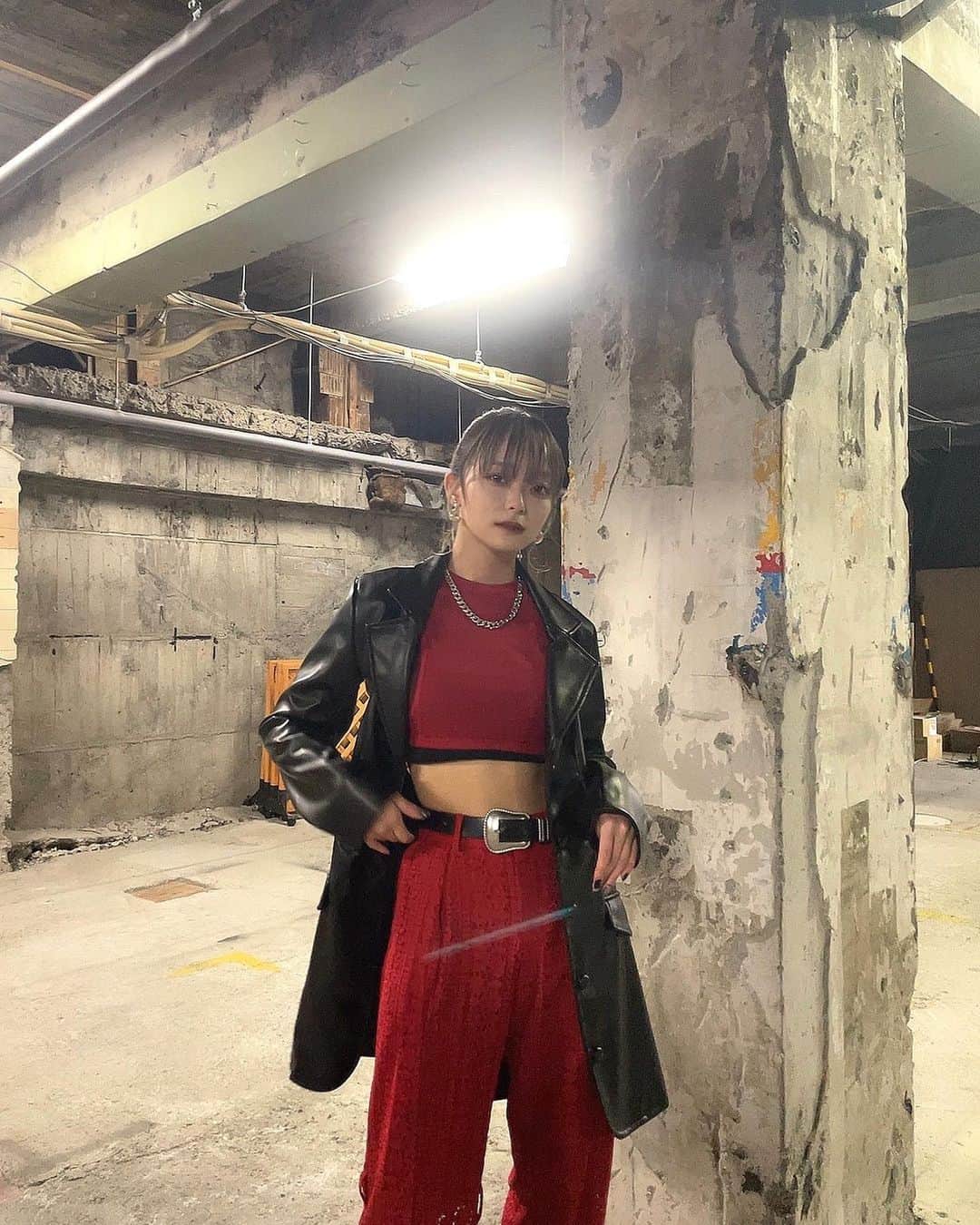 宇井優良梨のインスタグラム：「New Costume🍷」