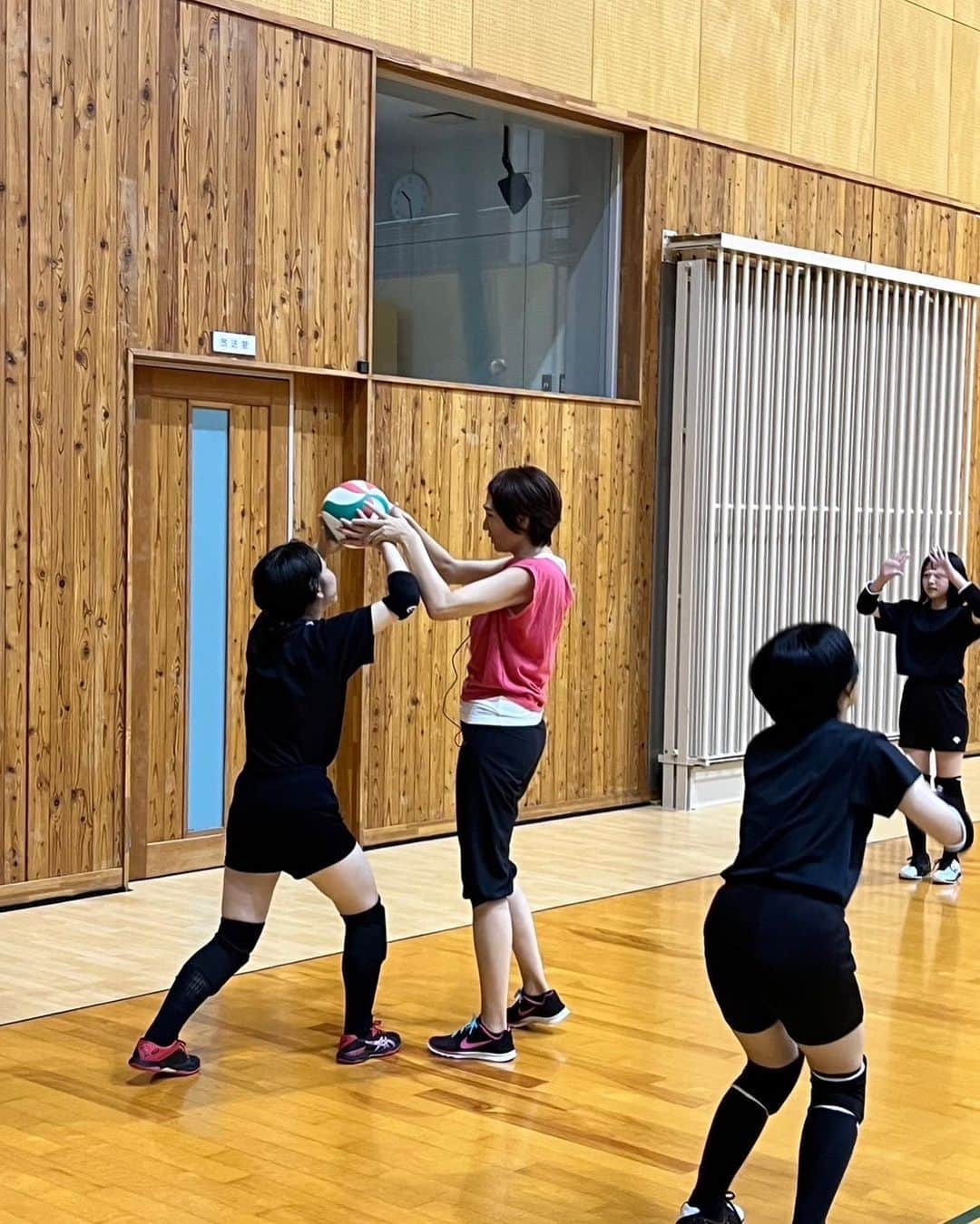高橋みゆきのインスタグラム：「長野中学生バレー教室🏐ありがとう😊」