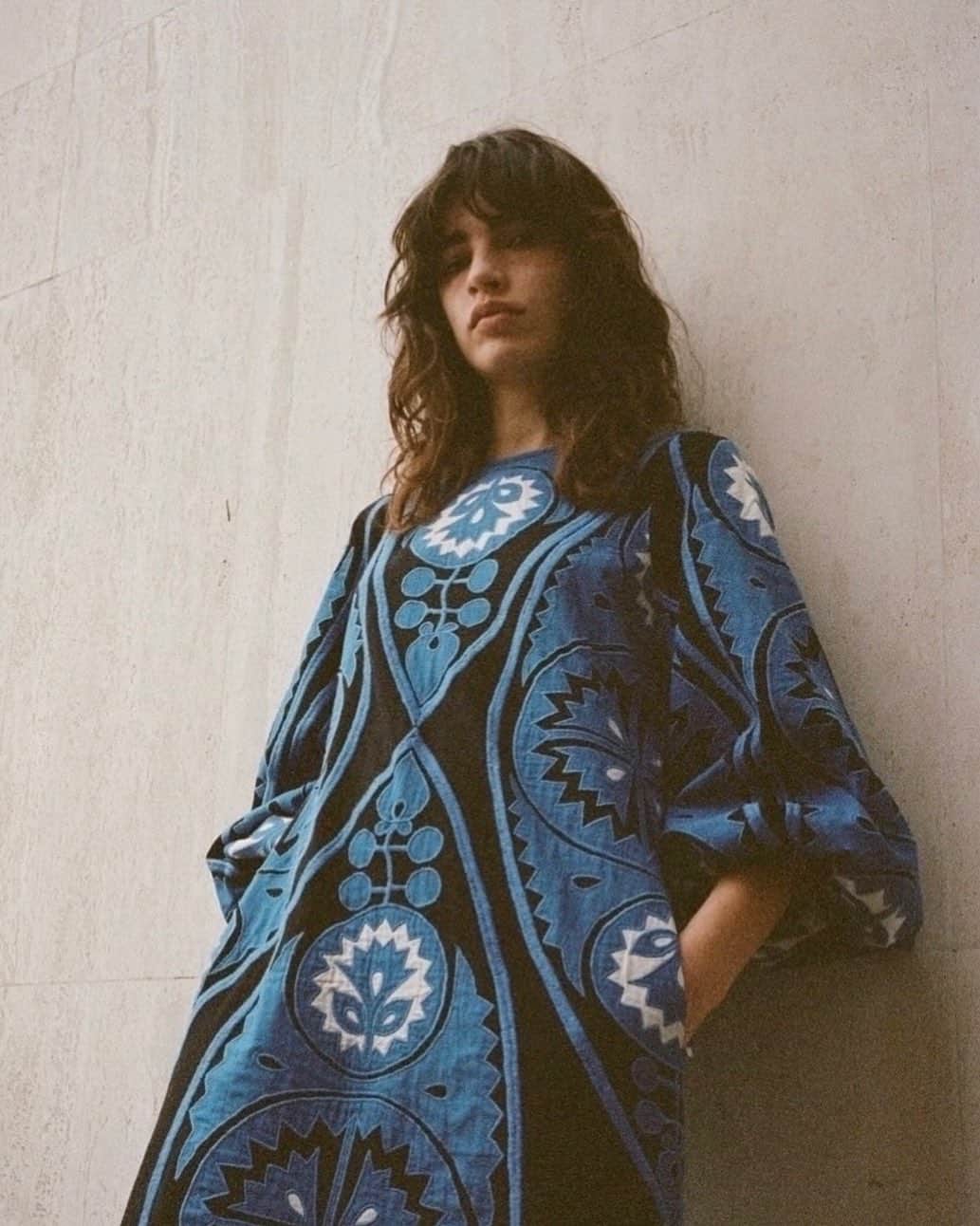 シー ニューヨークのインスタグラム：「Graphic impact 🌀 The Gael long sleeve dress  #seanewyork」