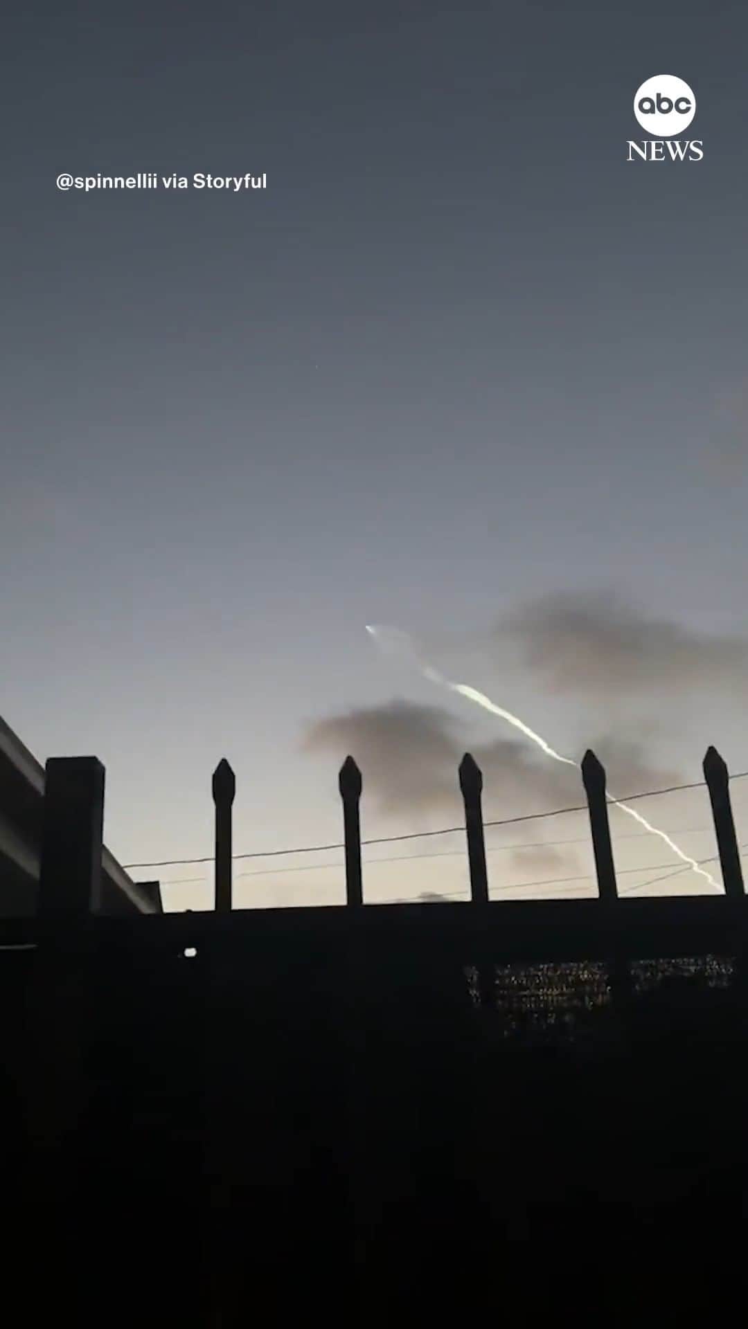 ABC Newsのインスタグラム：「BLAST OFF: Firefly Aerospace successfully launched the U.S. Space Force Alpha rocket, deploying the Victus Nox space craft following a 24-hour notice, showcasing rapid response capabilities.」