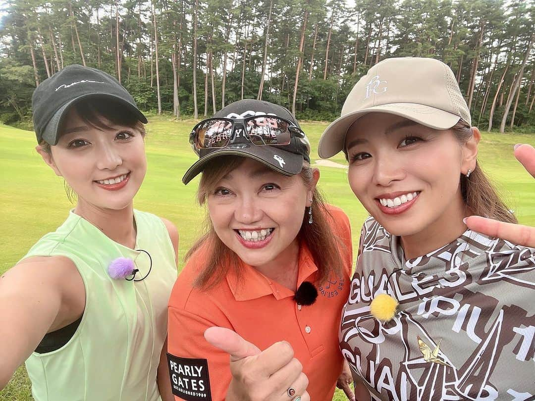 サブのインスタグラム：「@tskgolfparadise   山陰中央テレビ 毎週日曜日 朝6時半〜　放送中📺 『ゴルフ☆パラダイス』  この夏もしっかり撮影してきたよ⛳️☀️ ためになるレッスン✏️ぜひ観て下さい❣️  コンペの情報やコラボアイテムの情報も放送してるから、お見逃しなく😆❣️  #ゴルフ番組 #ゴルフ #ゴルフレッスン番組 #ゴルフロケ #ゴルフウェア @1piu1uguale3_golf  #応援ありがとうございます」