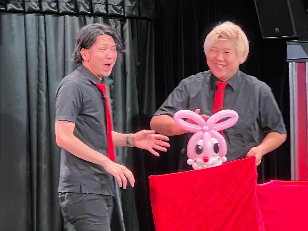 山本修平さんのインスタグラム写真 - (山本修平Instagram)「"Yoshimoto Comedy Night OWARAI"！ まさに世界の盛り上がりをみせました。 ありが FEVER！！明日もお待ちしてます！ #渋谷 #無限大 #ノンバーバル」9月16日 23時16分 - boyonboyonyama