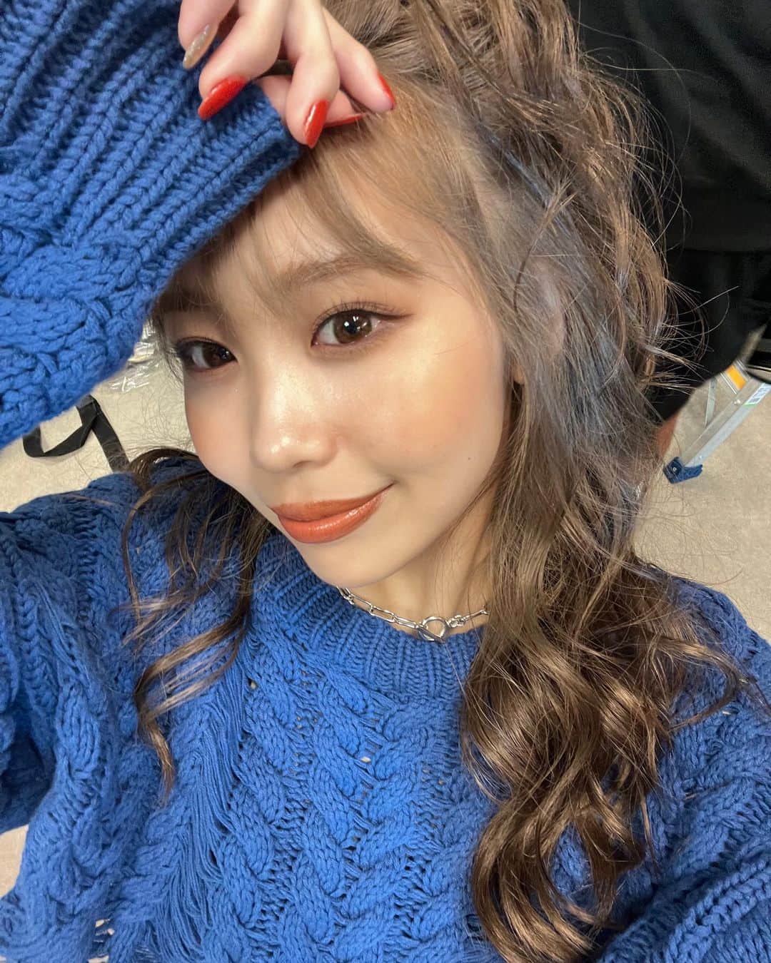 島田キラリのインスタグラム：「Popteen10月号はもう見てくれたかな？ 専属モデル全員で表紙を飾らせていただいています！ 私は初表紙となります。 感謝です😭😭🫶🏻  でも絶対ピン表紙を飾れるようになりたい！ 皆さんに喜んでいただける形でまた表紙を出来るように頑張ります！  バトルも後半戦❕ 最後まで頑張りましょう✊🏻🔥  #Popteen#Popteen10月号#web #Popteen専属モデル#きららん #04」