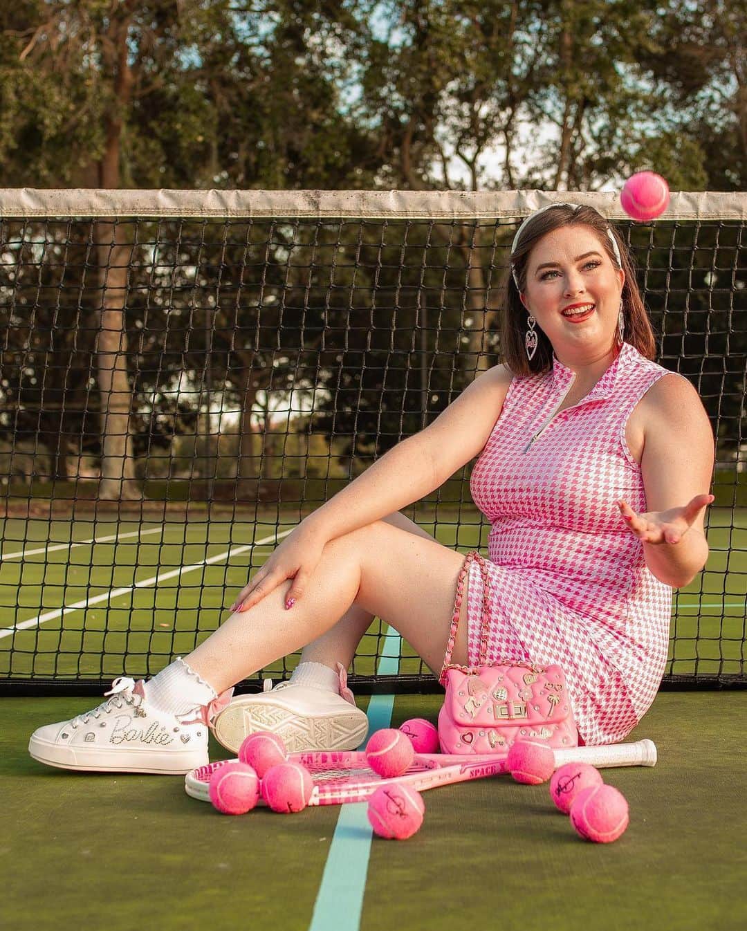 ALDO shoesさんのインスタグラム写真 - (ALDO shoesInstagram)「Game. Set. Match. #ALDOCrew @styledbymagic serving tennis-court chic in must-haves from the exclusive #BarbiexALDO collection. Swipe through & tap to shop! #ALDOShoes」9月16日 23時21分 - aldo_shoes