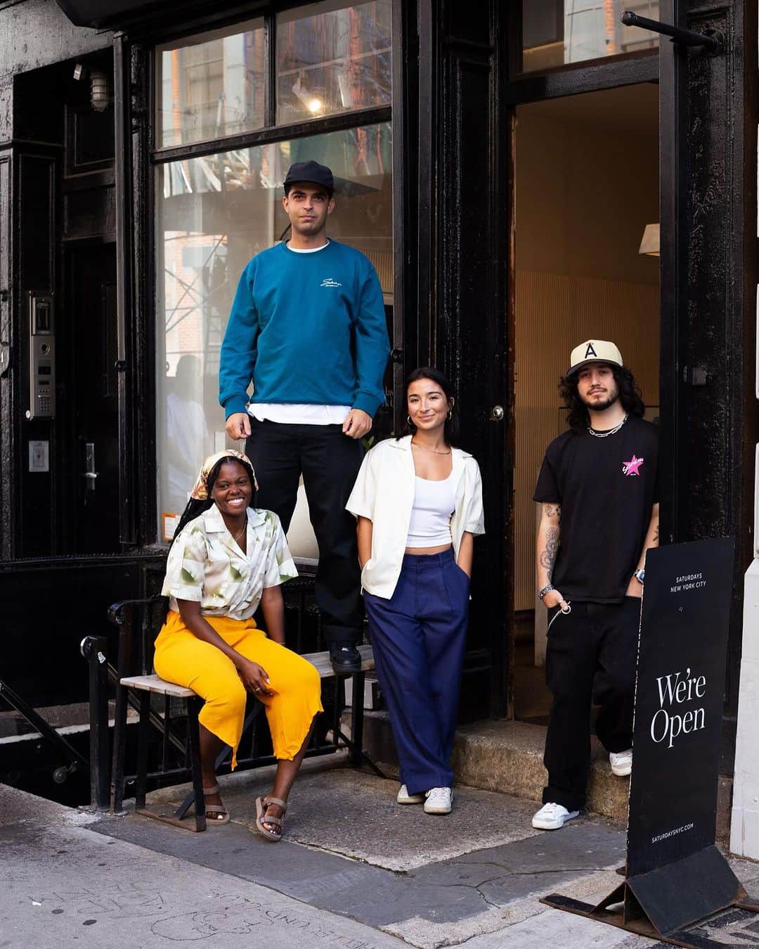 サタデーズのインスタグラム：「Crosby street 👋 Pics: @svenston  #saturdaysnyc」