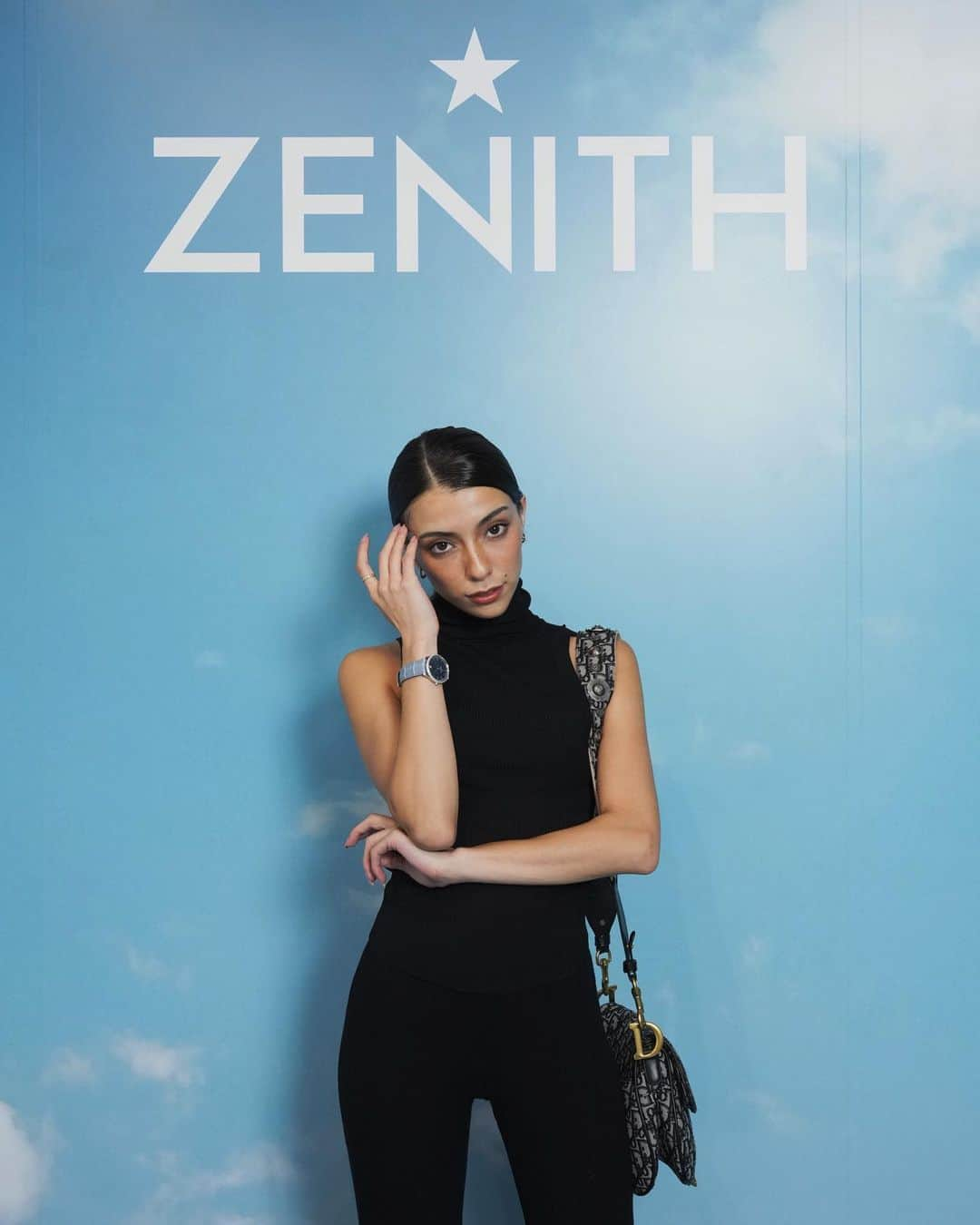 塚本バンブー柚子さんのインスタグラム写真 - (塚本バンブー柚子Instagram)「ZENITH PHOTO EXHIBITION BY LESLIE KEE ⌚️🩵✨Pull up to the @zenithwatches party with beautiful lady's🖤@image_models   #Zenith #ゼニス #ゼニスパイロット #ZenithXLeslieKee」9月16日 23時56分 - bambouyuzu