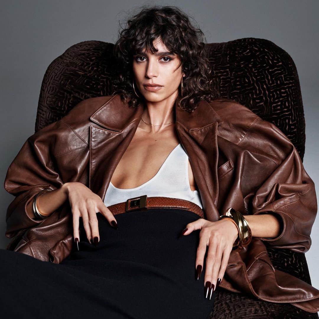 Saks Fifth Avenueのインスタグラム：「A little bit ’80s, a whole lot of cool. @ysl’s new fall arrivals will have you covered this season. Tap or head to the link in our bio to shop. #Saks」