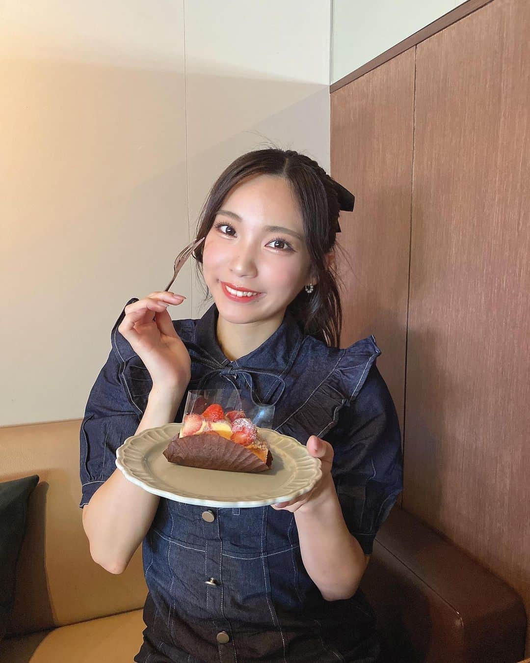 斉藤めぐさんのインスタグラム写真 - (斉藤めぐInstagram)「. . タルトめっちゃおいしかった〜🥧🍓 . #タルト #タルト専門店 #愛知カフェ #カフェ巡り #san #san刈谷店」9月17日 1時00分 - megusaitou