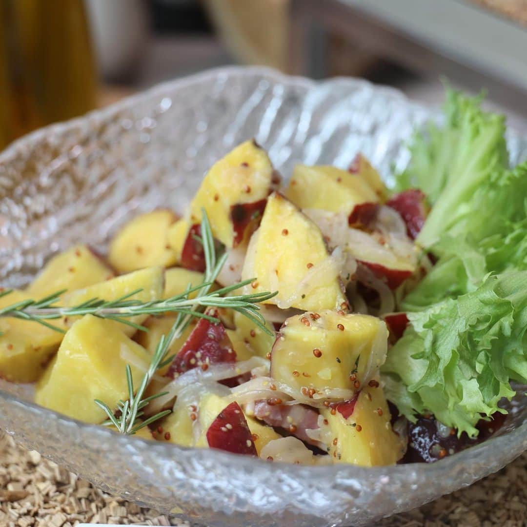 トスカーナ風チキンスキレット、ケールとドライトマト添え レシピ