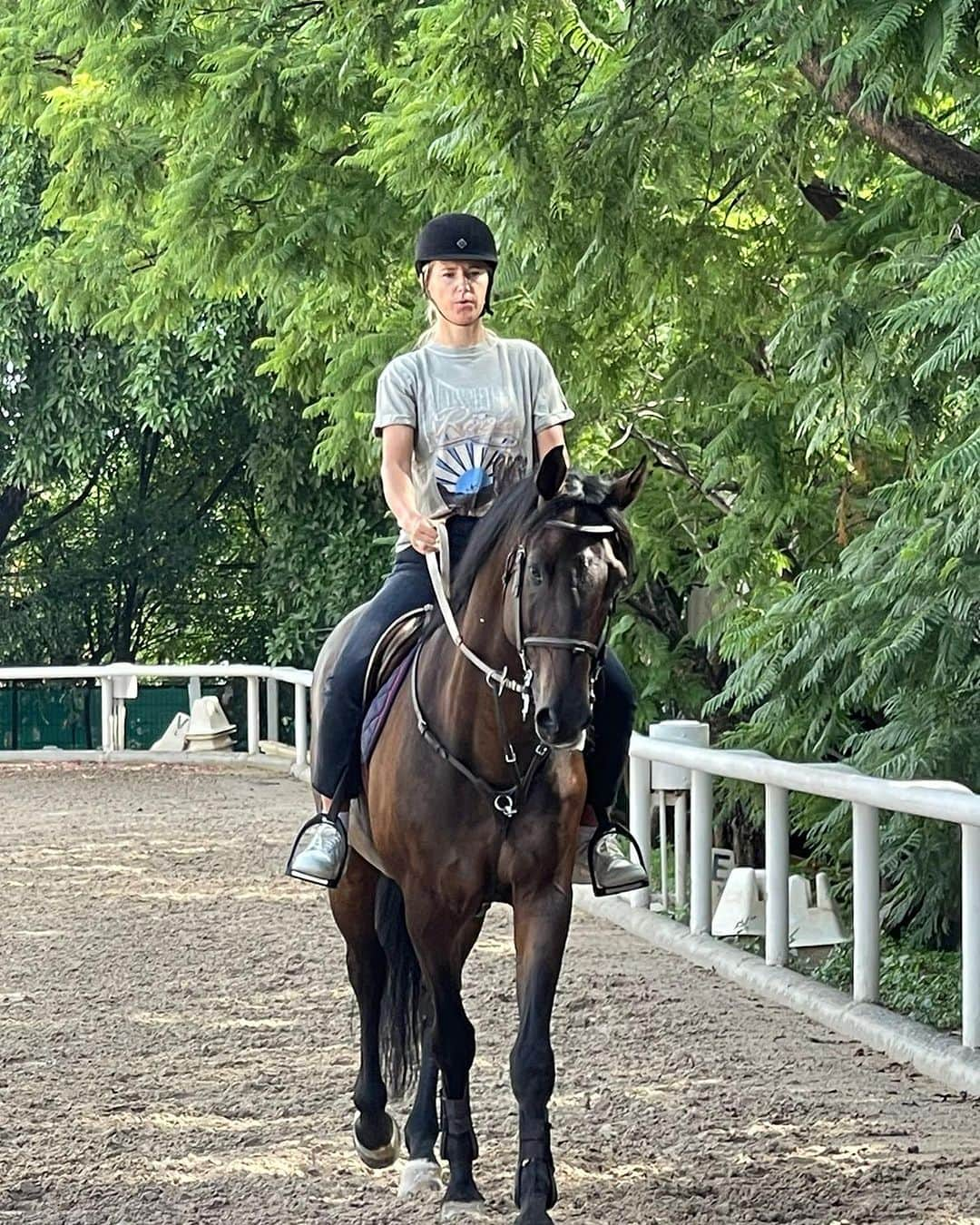 ビクトリア・アザレンカさんのインスタグラム写真 - (ビクトリア・アザレンカInstagram)「“There is no secret so close as that between a rider and her horse.”  We love that smile of yours, @vichka35 ! 🥰🐎🐴💜🇲🇽  #WTA #GDLOpenAKRONxSantander #WTA1000 #ElMejorTenisDelMundo」9月17日 1時30分 - vichka35