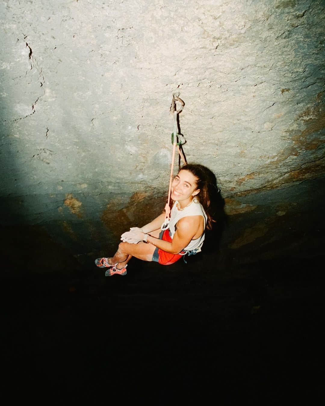 ブルック・ラバウトゥーさんのインスタグラム写真 - (ブルック・ラバウトゥーInstagram)「Night sessions and lake dips were a must with the hot temps in France last month 🏞️ • 🎞️: @finn.stack」9月17日 1時46分 - brookeraboutou