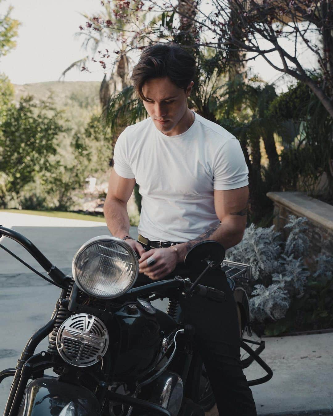 Enzo Cariniのインスタグラム：「Classy 📷」